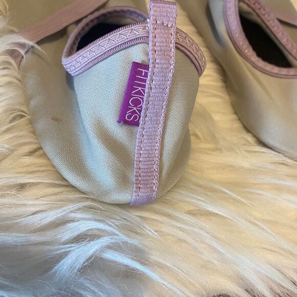 FITKICKS Women's Foldable Slip-On Sneakers Gray Size 8.5-9.5 - Picture 4 of 15